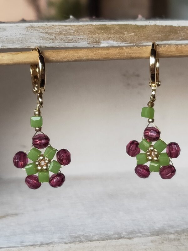 aros pequeños con turmalinas