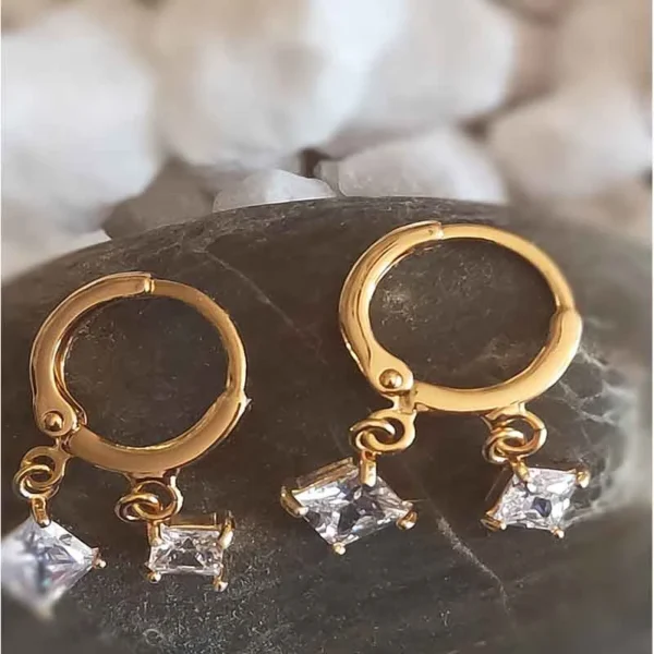 Aros mini con circonitas cuadradas