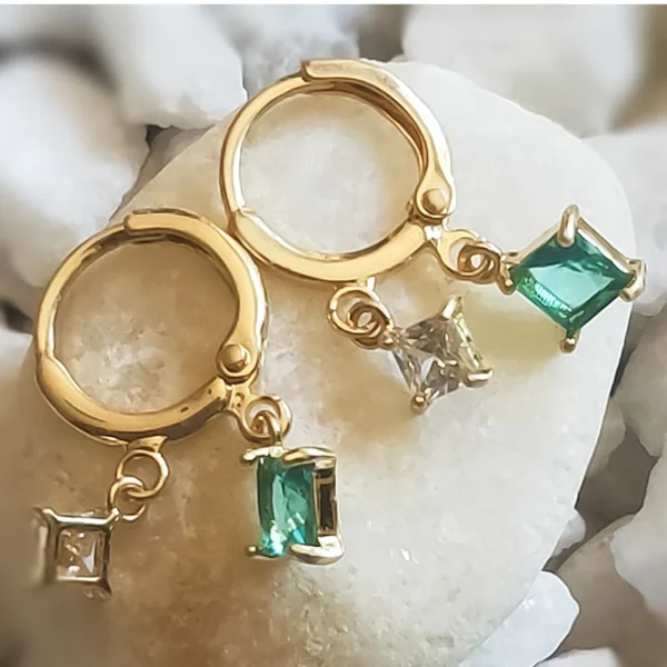 Aros mini con circonitas cuadradas