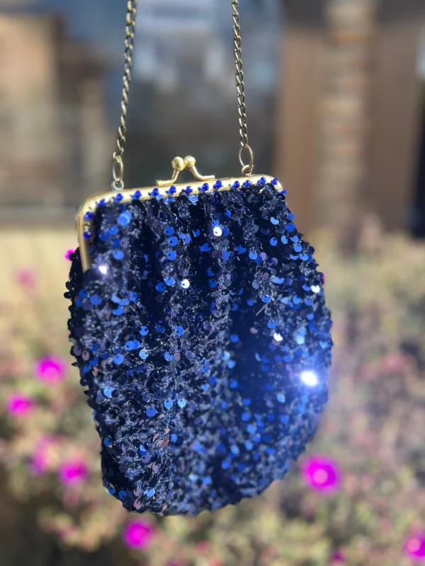 bombonera de lentejuelas azul