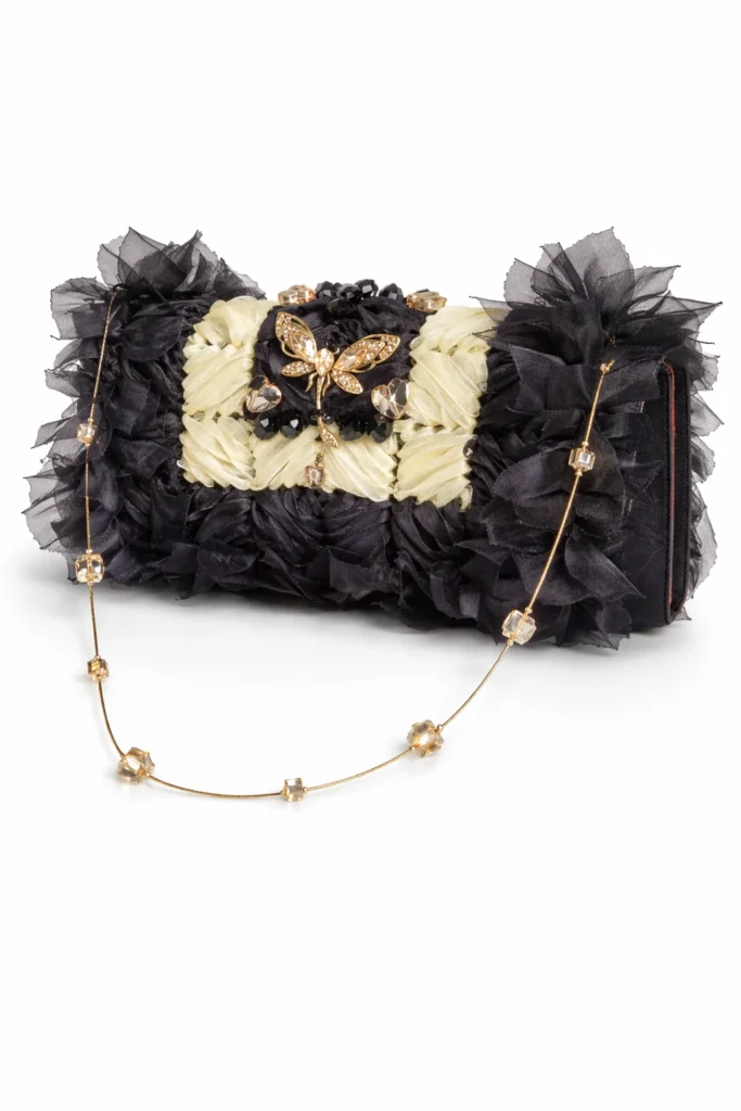 bolso-clutch-de-fiesta-con-lazos-y-cristales bolso clutch de fiesta con lazos y critales