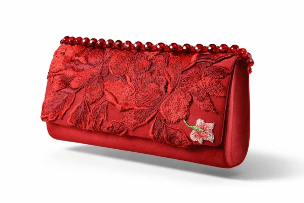 clutch de fiesta rojo bordado